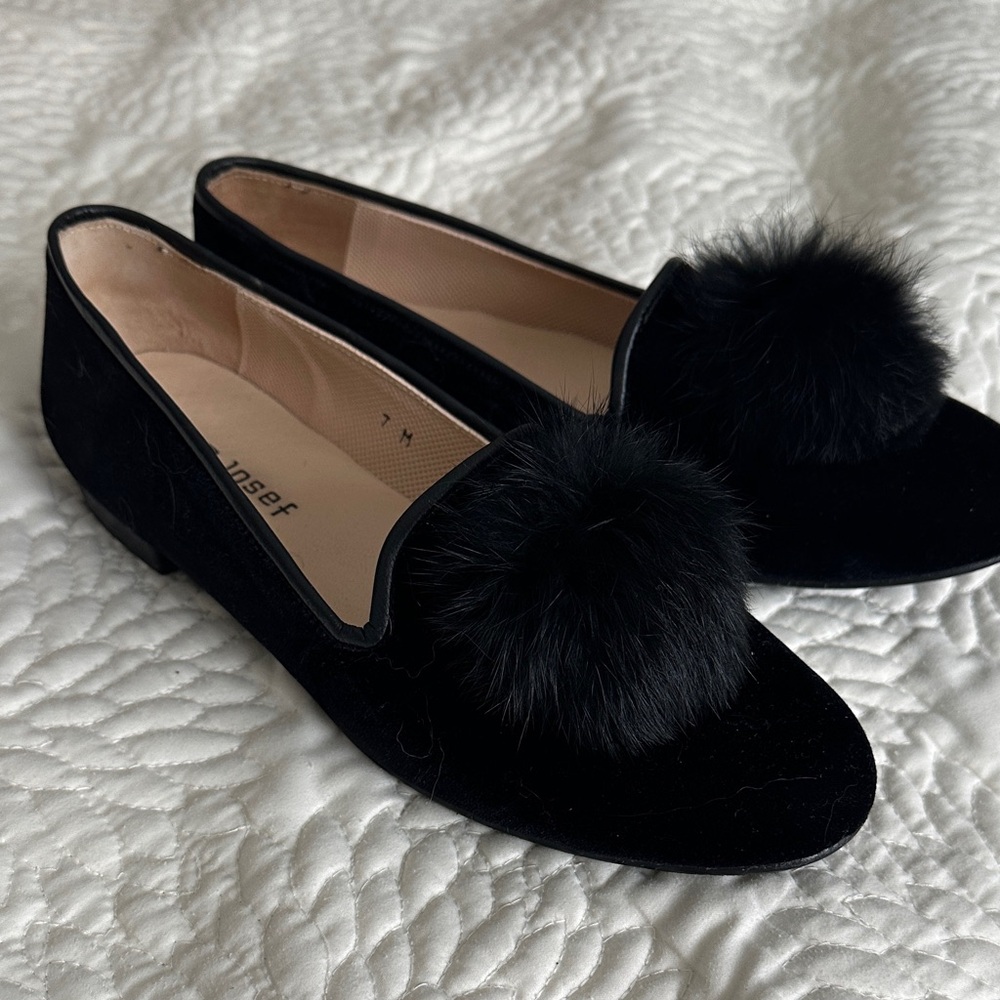 Elegant Black Pom Pom Loafers